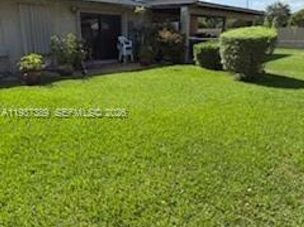 2429 SW 110th Ave, Miami FL 33165