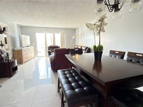 12500 SW 5th Ct 307M, Pembroke Pines FL 33027