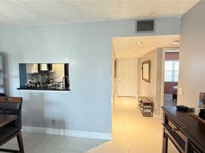 12500 SW 5th Ct 307M, Pembroke Pines FL 33027