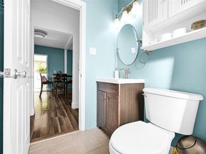 2040 NW 34th St, Miami FL 33142