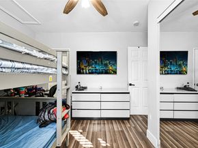 2040 NW 34th St, Miami FL 33142