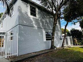 5 NE 16th Ct, Fort Lauderdale FL 33305