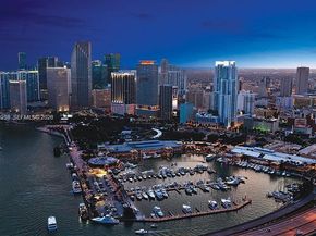 244 Biscayne Blvd 4407, Miami FL 33132