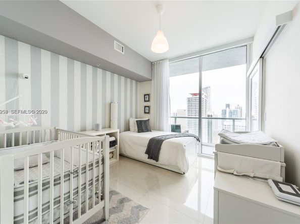 244 Biscayne Blvd 4407, Miami FL 33132