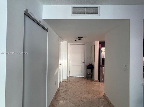 2101 Brickell Ave 903, Miami FL 33129