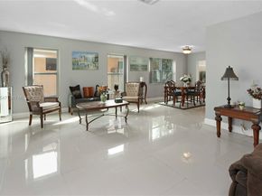 1308 Hollywood Blvd, Hollywood FL 33019