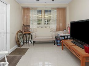 1308 Hollywood Blvd, Hollywood FL 33019