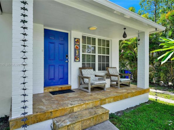 2615 SW 34th Ct, Miami FL 33133