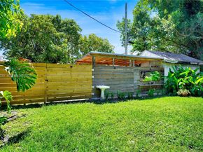 2615 SW 34th Ct, Miami FL 33133