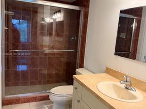 4166 Inverrary Dr 410, Lauderhill FL 33319