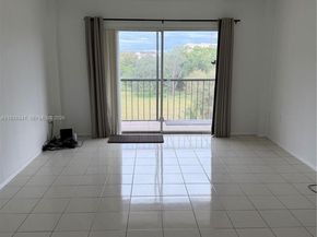 4166 Inverrary Dr 410, Lauderhill FL 33319