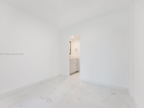 10101 Collins Ave 5F, Bal Harbour FL 33154