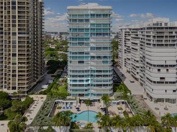 10101 Collins Ave