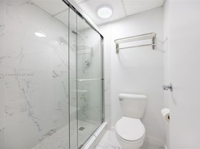 10101 Collins Ave 5F, Bal Harbour FL 33154