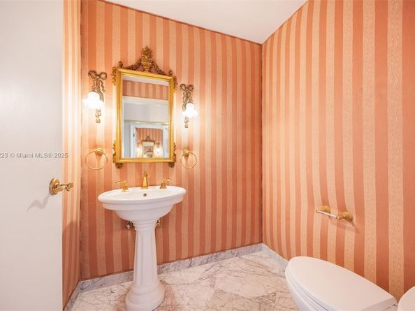 10101 Collins Ave 5F, Bal Harbour FL 33154