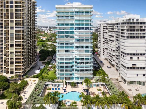 10101 Collins Ave 5F, Bal Harbour FL 33154