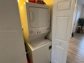 2819 SE 1st Dr 8, Homestead FL 33033