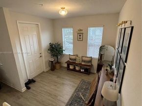 2819 SE 1st Dr 8, Homestead FL 33033