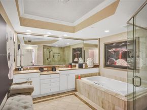 21050 Point Pl 403, Aventura FL 33180