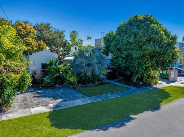 12125 NE 5th Ave, North Miami FL 33161