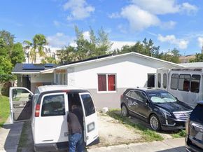 7641 NW 2nd Ct, Miami FL 33150