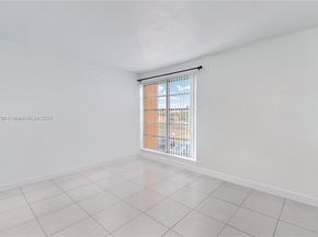 9423 SW 76th St W21, Miami FL 33173