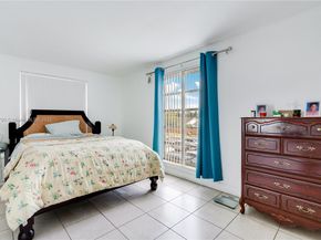 9423 SW 76th St W21, Miami FL 33173