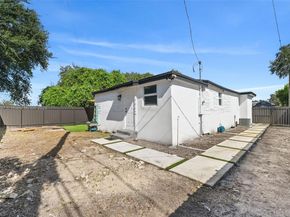 2170 NW 84th St, Miami FL 33147