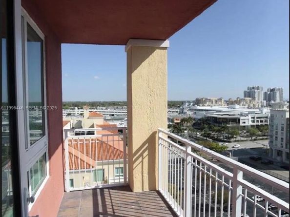 7350 SW 89th St 1102S, Miami FL 33156