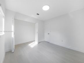 17201 NW 42nd Ave, Miami Gardens FL 33055