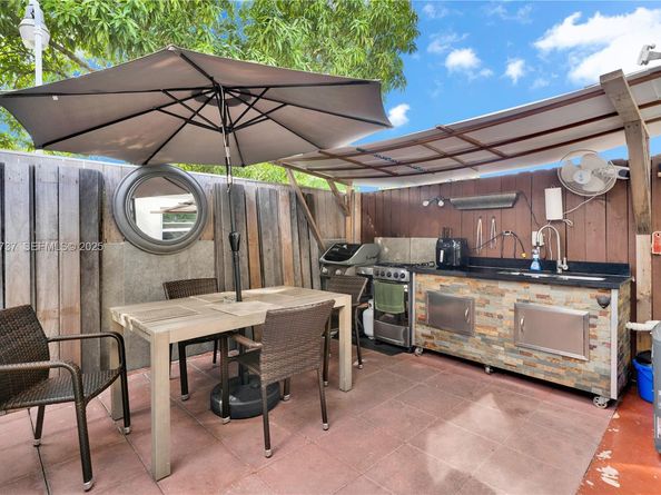 13462 SW 62nd St 109C, Miami FL 33183