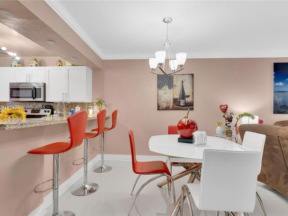 13462 SW 62nd St 109C, Miami FL 33183