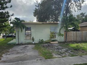 17090 NE 3rd Ct, North Miami Beach FL 33162
