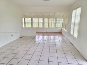 2301 NW 182nd Ter, Miami Gardens FL 33056