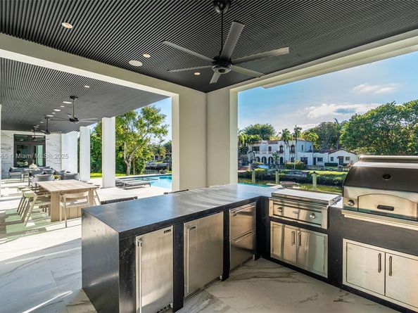 4424 Granada Blvd, Coral Gables FL 33146