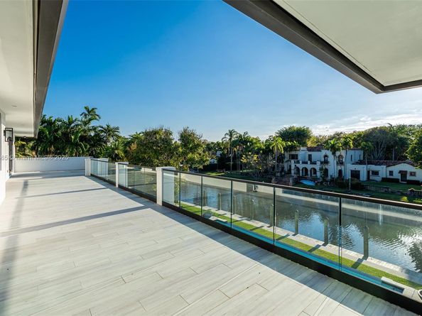 4424 Granada Blvd, Coral Gables FL 33146