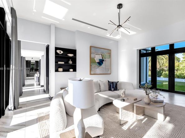 4424 Granada Blvd, Coral Gables FL 33146