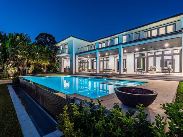 4424 Granada Blvd, Coral Gables FL 33146