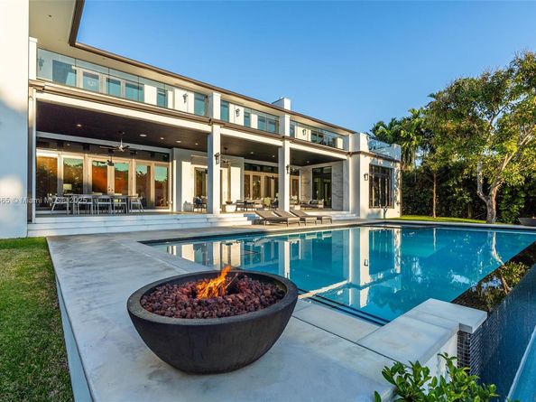 4424 Granada Blvd, Coral Gables FL 33146