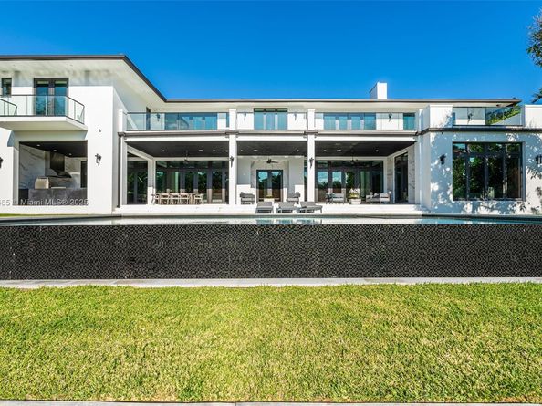4424 Granada Blvd, Coral Gables FL 33146