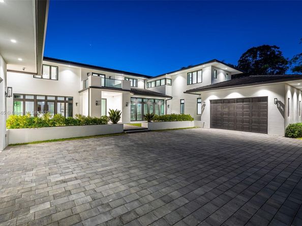 4424 Granada Blvd, Coral Gables FL 33146