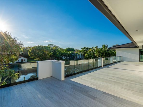 4424 Granada Blvd, Coral Gables FL 33146