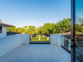 4424 Granada Blvd, Coral Gables FL 33146