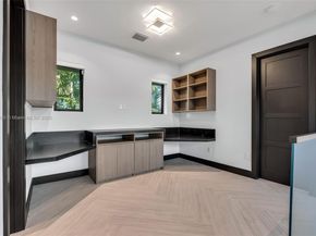 4424 Granada Blvd, Coral Gables FL 33146