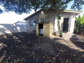 2126 NW 47th Ter, Miami FL 33142