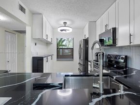 3050 NW 42nd Ave C104, Coconut Creek FL 33066