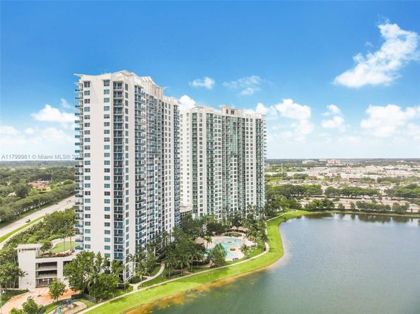 2681 N Flamingo Rd 1206S, Sunrise FL 33323