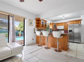 9264 SW 21st Ter, Miami FL 33165