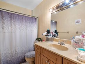 9264 SW 21st Ter, Miami FL 33165