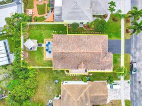 1975 NW 191st Ave, Pembroke Pines FL 33029